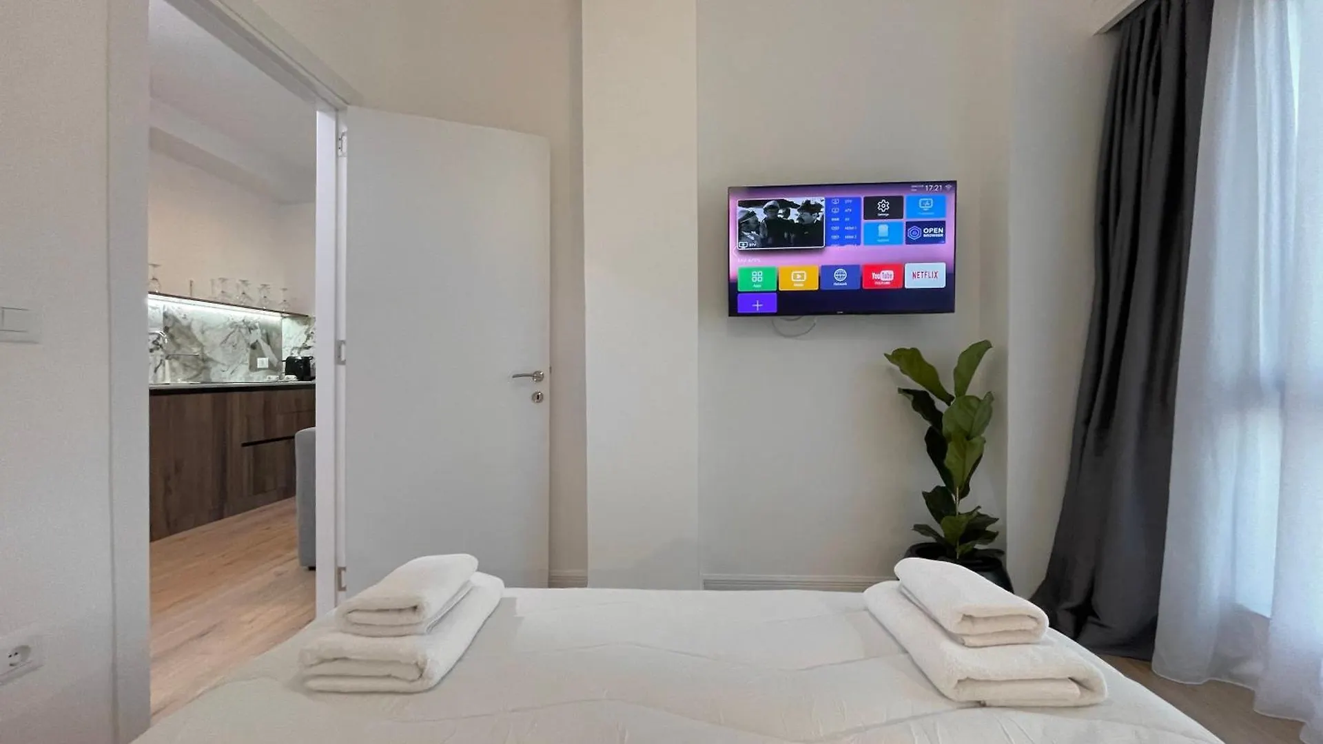 Magnetic Apartments 티라나